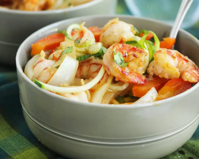 cajun-shrimp-noodle-bowl