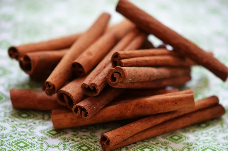 2. The Benefits of Cinnamon for Blonde Hair - wide 3