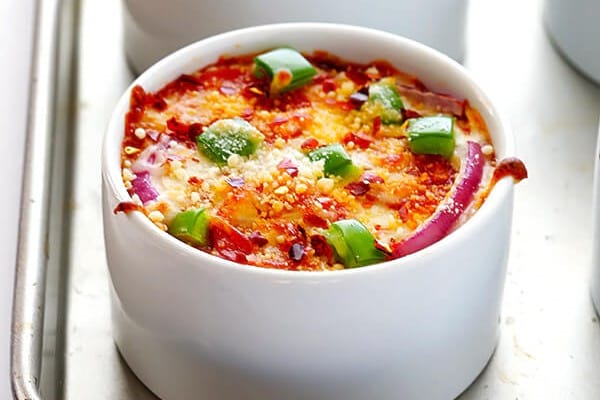 Quinoa pizza bowls