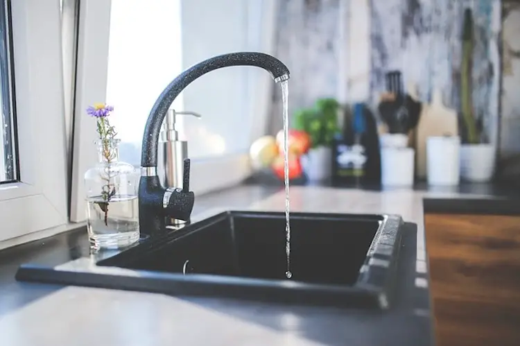 Top 10 Best Kitchen Faucets Reviewed In 2020 Happy Body Formula