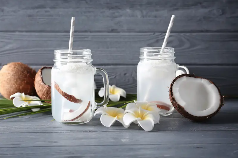 Benefits of coconut water