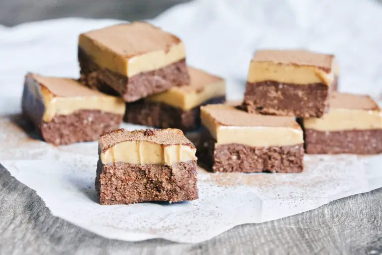 RAW CACAO PEANUT BUTTER SLICE