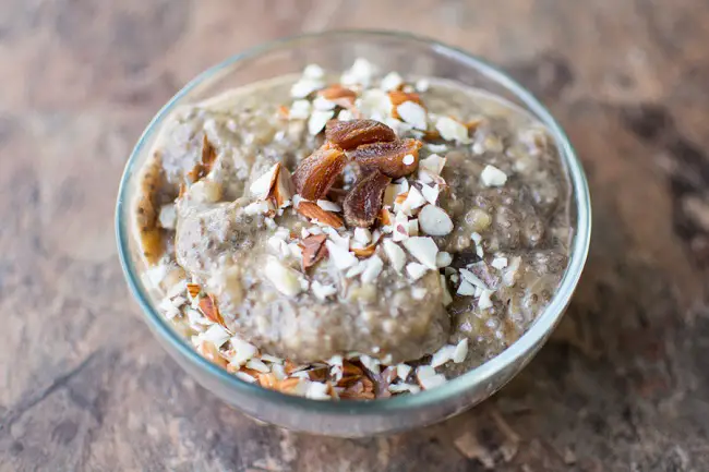 APRICOT ALMOND CHIA PORRIDGE