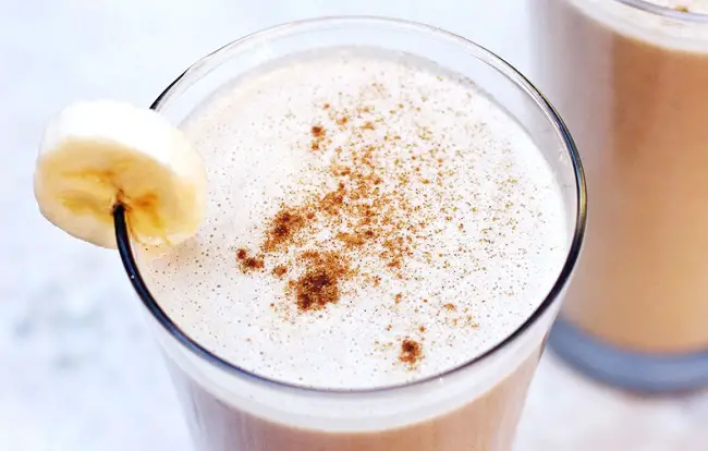 ASHWAGANDHA BANANA SMOOTHIE