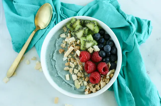 BLUE MERMAID SMOOTHIE BOWL