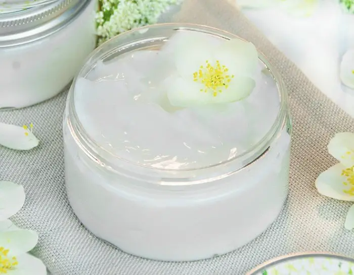 NOURISHING FOOT BALM