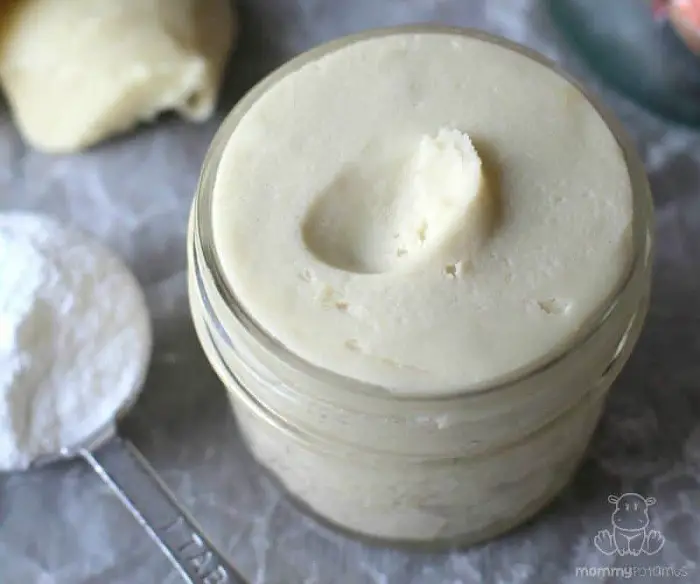 EASY HOMEMADE DEODORANT