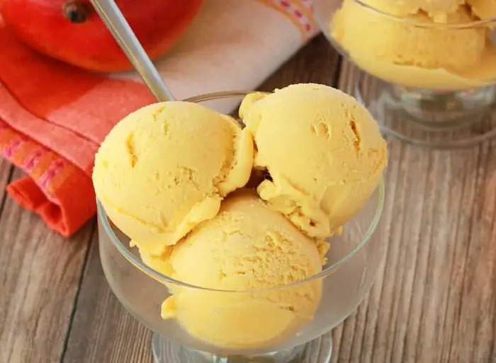 VEGAN MANGO ICE CREAM