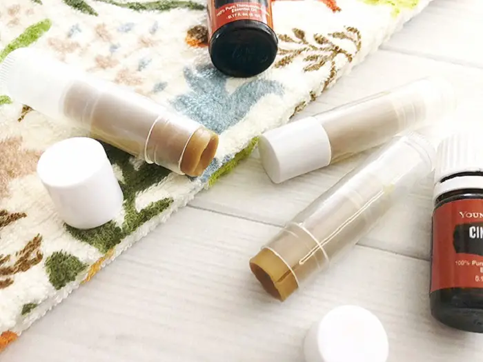 HOMEMADE TOASTED PUMPKIN CHAPSTICK