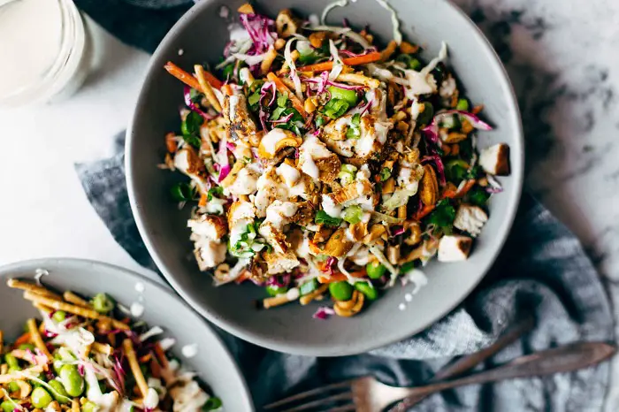 CASHEW CRUNCH SALAD