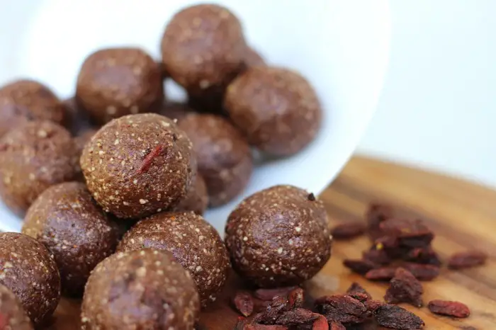 GOJI BERRY BLISS BALLS