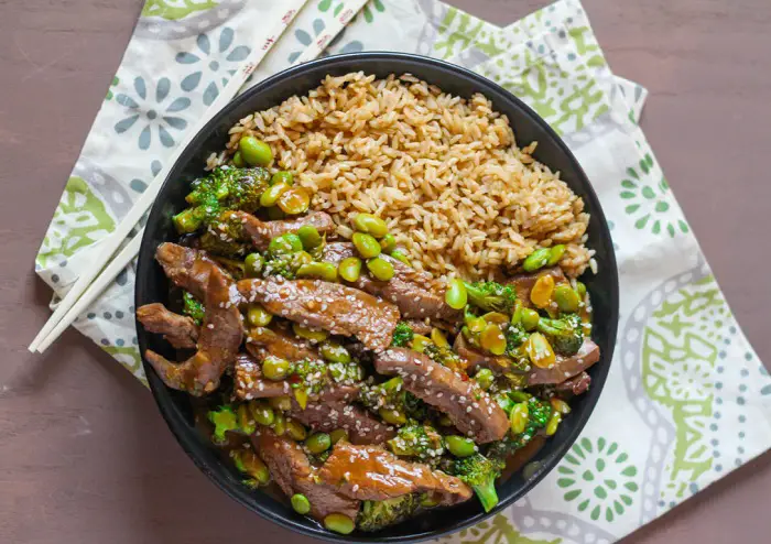 BEEF AND BROCCOLI EDAMAME STIR FRY