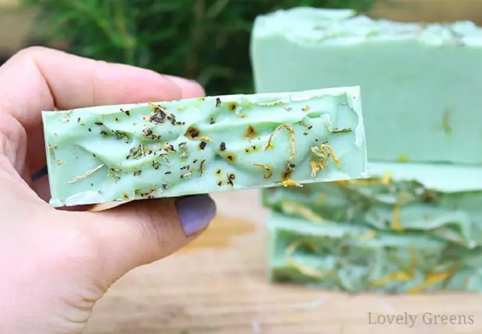 HERBAL SOAP WITH ROSEMARY AND PEPPERMINT