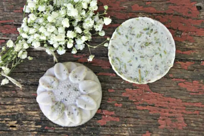 LAVENDER AND MINT HOMEMADE SHAMPOO BAR RECIPE