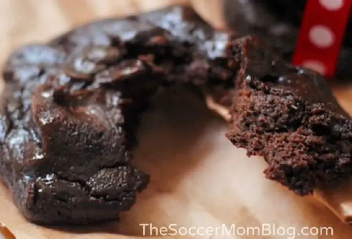 CHOCOLATE AVOCADO COOKIES