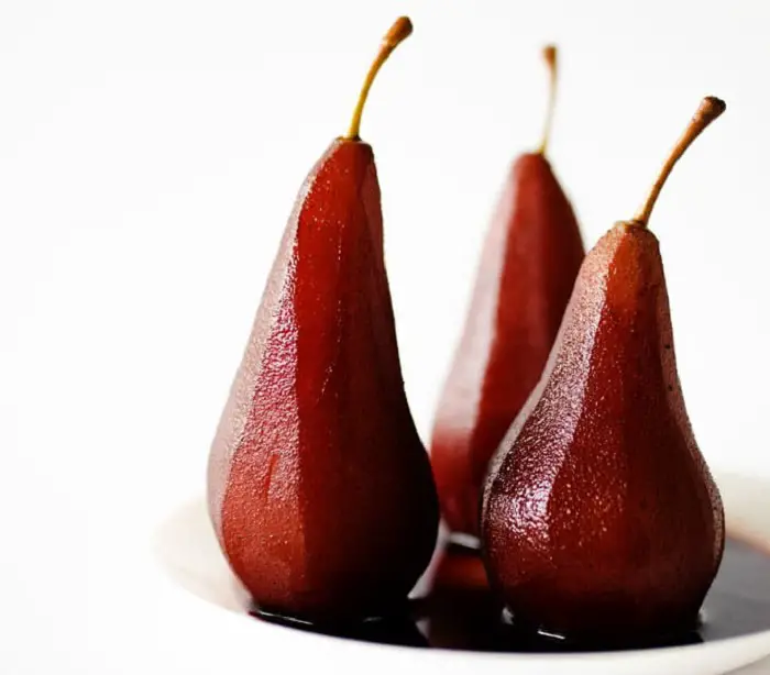 DUTCH POACHED PEARS