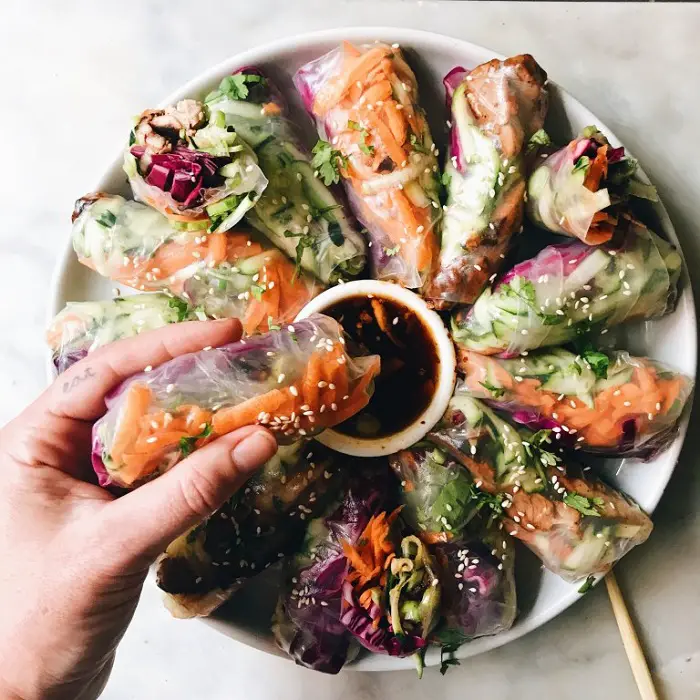 GINGER AND TAMARI CHICKEN RICE PAPER ROLLS