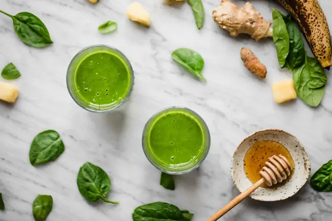 IMMUNE BOOSTING WELLNESS SMOOTHIE