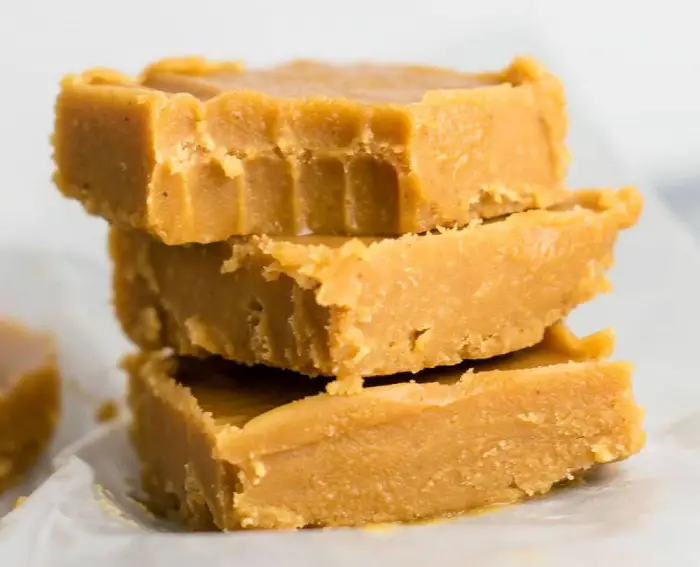 KETO-FRIENDLY PEANUT BUTTER COLLAGEN BARS