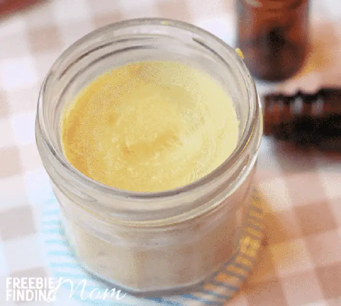 HOMEMADE ANTI-WRINKLE CREAM