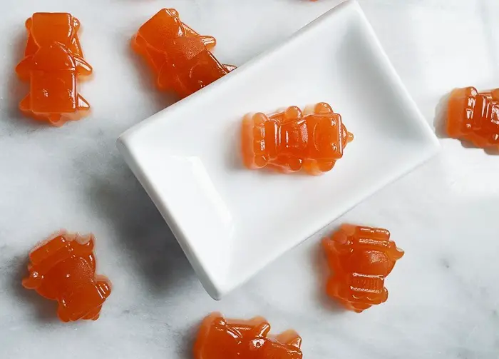 HOMEMADE VITAMIN C GUMMIES