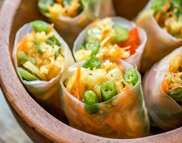 THAI STYLE PAPAYA SALAD ROLLS