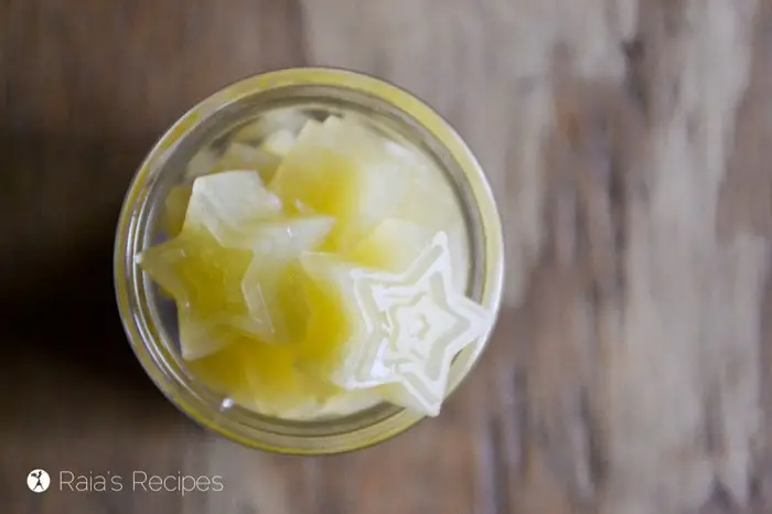 HOMEMADE GRAPEFRUIT GUMMIES