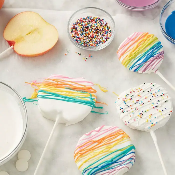 CANDY-COVERED APPLE LOLLIPOPS