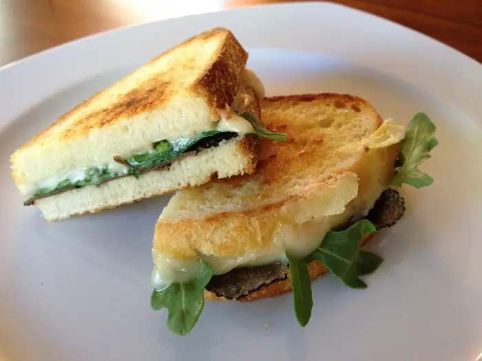 GRILLED CHEESE WITH TRUFFLE OIL